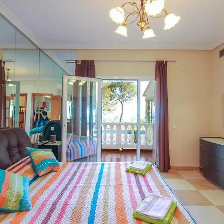 Bruselas Villa Altea